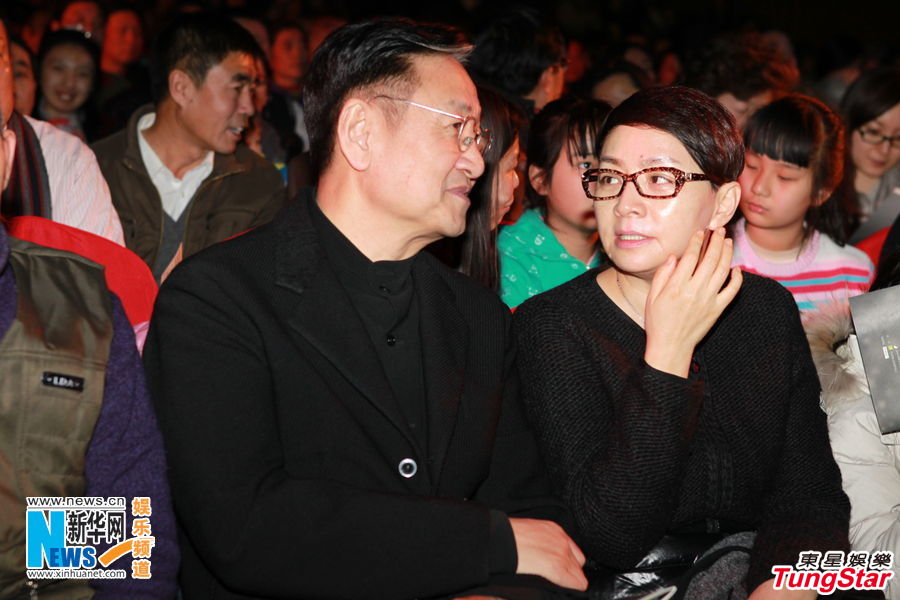 ��演y��Ů�����ɷ��A����