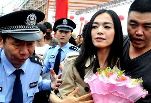 �R���P�I�10��Ů�Ǳ��S���PK