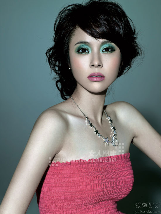 ������������Gɫ��Ѭ�y�@���G