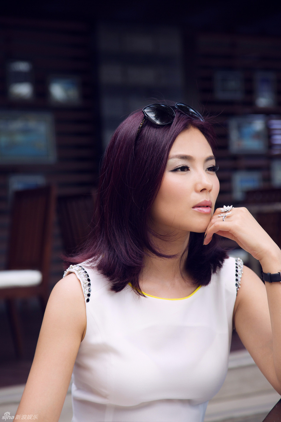 �����������������������e�r��