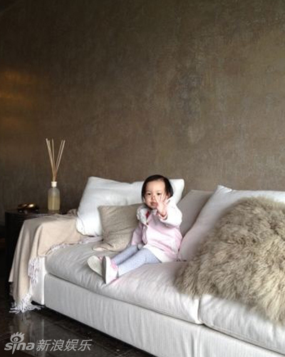 �wޱ��(��i)ŮС���³��L(zh��ng)ӛ������u�����ː�(��i)