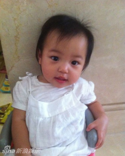 �wޱ��(��i)ŮС���³��L(zh��ng)ӛ������u�����ː�(��i)