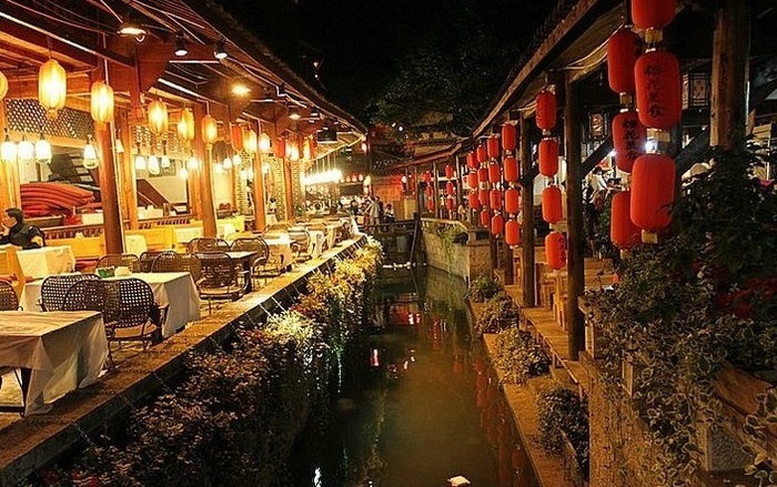 ������;һ·�����L(zh��ng)�ٻ�܇(ch��)��·��(xi��n)���]��1��