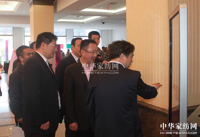 �����A�P(gu��n)�ڱ��î��彻�ו������c����