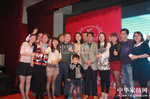 �Pʢ�Ҽ�2014������Ʒ�l(f��)�����A�M��Ļ