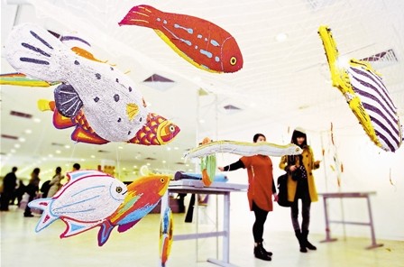 �칤���e�м��������|(zh��)�Ļ��z�a(ch��n)��Ʒ��(j��ng)ِ