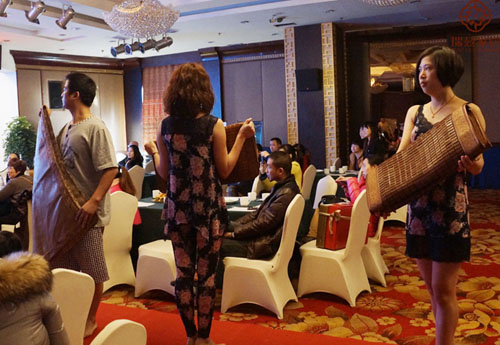 ��Ɲʢ��2014�괺����Ʒӆ؛���A�M��Ļ