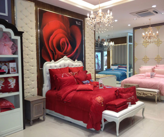 ��c��Ʒ���B(y��ng)�g