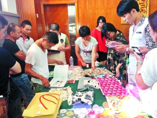 �Ҿ��O(sh��)Ӌ�Ì�ɫ�ʲ������I(l��ng)څ��