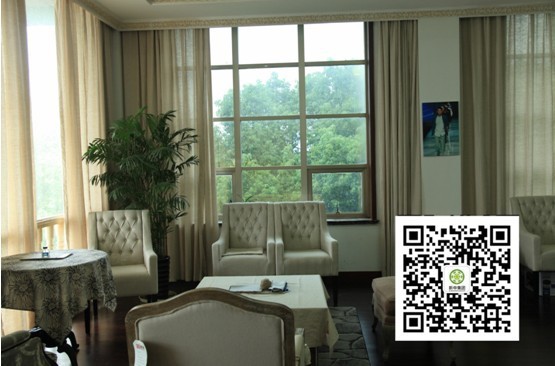 ���B(t��i)�Ҽ��r(sh��)��ϯ���I(l��ng)���H�Ҽ�չ �Gɫ���鏊(qi��ng)��(sh��)���u