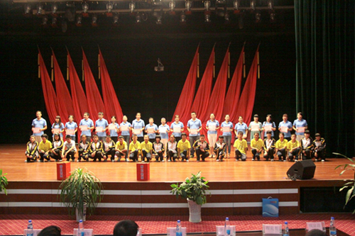 ���ՌW(xu��)У�e��2014�̎���(ji��)���ô��(hu��)