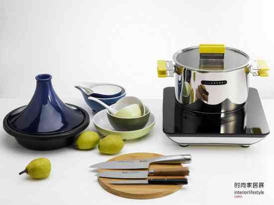 2014�Ϻ��r(sh��)�мҾ�չ18�����_�Ļ