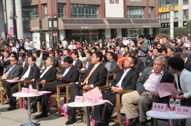 ��(chu��ng)��N���������彻�ו�(hu��)�����z���pϲ�Ļ���չ��(d��)������