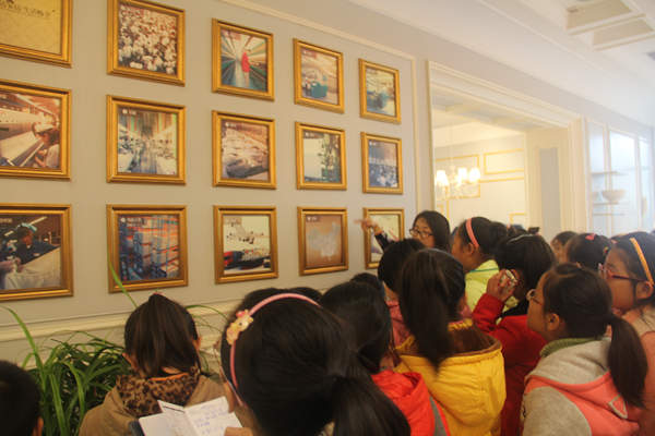 �������(b��o)Сӛ�����M(j��n)���_(d��)�Ҽ�