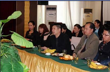 ���ˍu�Ҽ�2015������Ʒ�b�p��(hu��)�߽�(j��ng)�N����Մ��(hu��)�A�M�Y(ji��)����