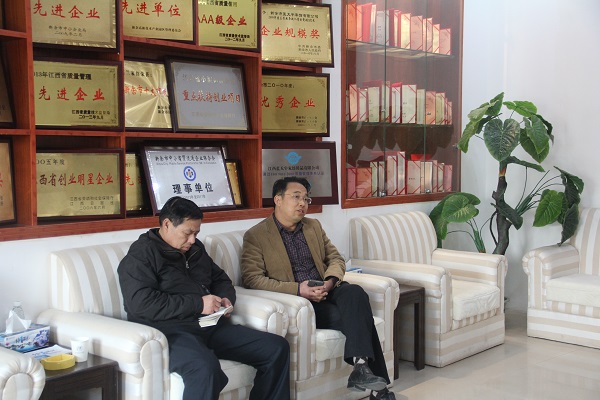 ���̄�(w��)�ָ����L�Ǐ�(qi��ng)һ���W�R���m�{(di��o)������̄�(w��)����