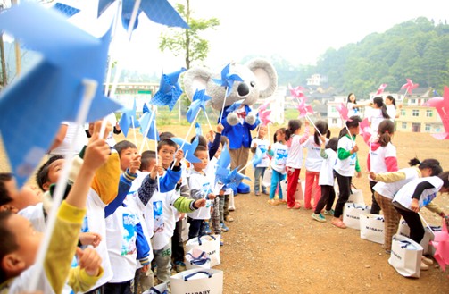 ��������һ�����W(xu��)�D��ɽ�W(xu��)ͯ����ʮ����m(x��)�Ƅӹ����I(y��)