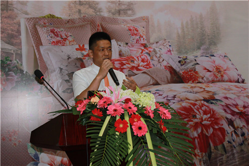 ʥ���R�Ҽ���Ʒ•ӭδ��(l��i)��2015��Ʒ�l(f��)����(hu��)����