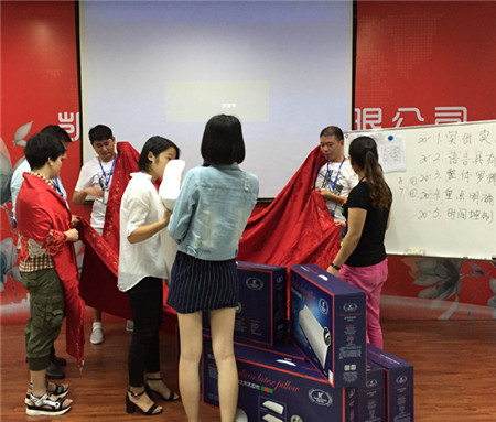 �Pʢ�Ҽ�2015�ﶬ��Ʒȫ��(gu��)��Ӗ(x��n)��(hu��)֮�����_��Ļ