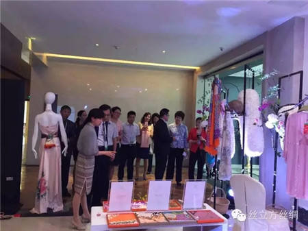 �z�����������ΘI(y��)���ɞ��(gu��)ِΨһ��(ji��ng)Ʒٝ����