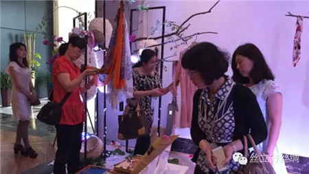 �z�����������ΘI(y��)���ɞ��(gu��)ِΨһ��(ji��ng)Ʒٝ����