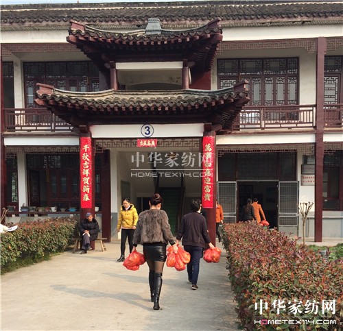 �ûʼ��F���P����������Т�ĳɾ�����Ů��