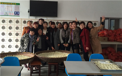 �ûʼ��F(tu��n)���P(gu��n)����������Т�ĳɾ�����Ů��