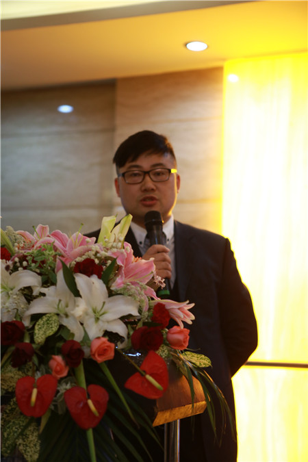 ESTEEM��ͥ�Ҽ�2016�ﶬ��Ʒ�l(f��)����(hu��)�A�M���_