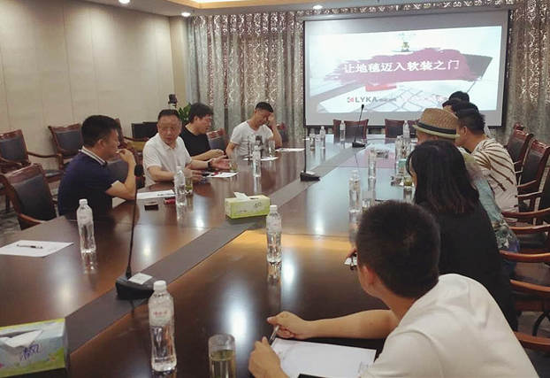 �Ҽ����Ҿ�����̺���ИI(y��)��(du��)Ԓ ���������ں���ģʽ