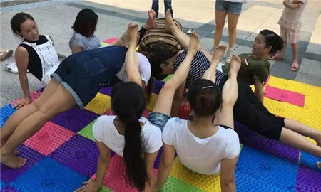 �Pʢ�Ҽ���������񹲾���ͬ��(chu��ng)�＾�x��