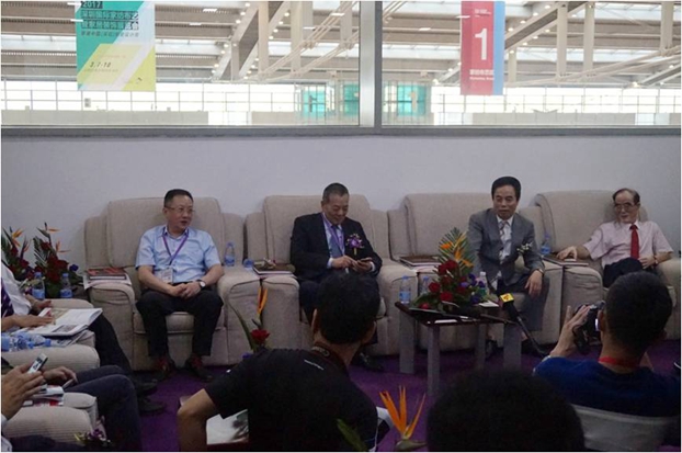 2016���ڇ��H�Ҿ�ܛ�b���[��¡���_Ļ