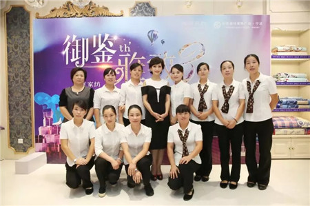 �w��֥�@�G���಩��Ҽ�����ɼ���W���R˹���u��������F(xi��n)��(ch��ng)