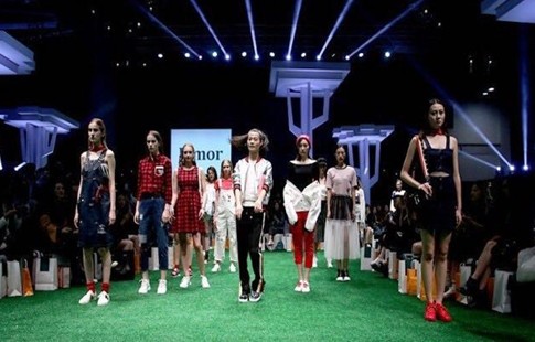 ������ҹ���z�I�ИI(y��)High��ͣ