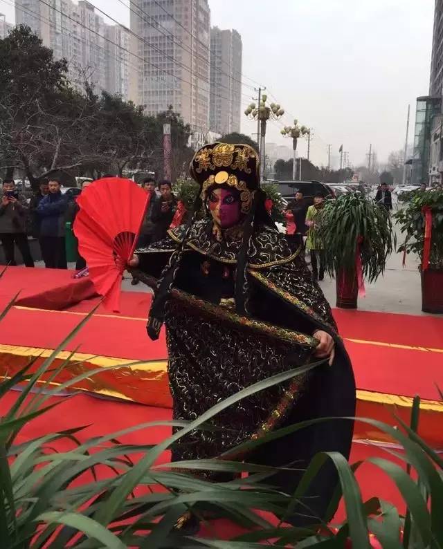 �Pʢ�Ҽ�����������_�I(y��)����������߶˼Ҽ��w�(y��n)�^