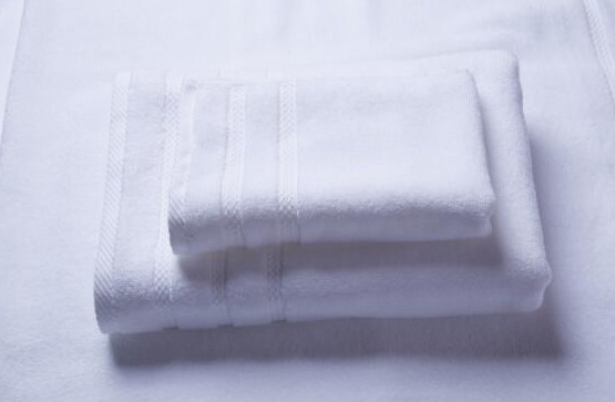 ��ԡ����Ƶ�Ĵ�����ë����ԡ���ʲô���ǰ�ɫ����