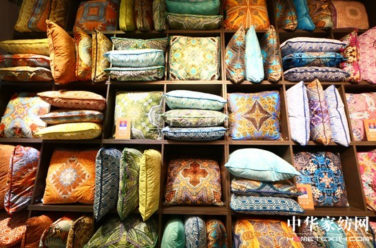 ͸ҕ�^����(sh��)��(j��)��̽�ش����Ҽ�չ��ݣ���Ʒ�Q(m��o)��͹�@������չ(li��n)��֮���|�L(f��ng)���M��������