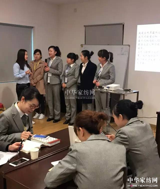 �R�����������\�����x����