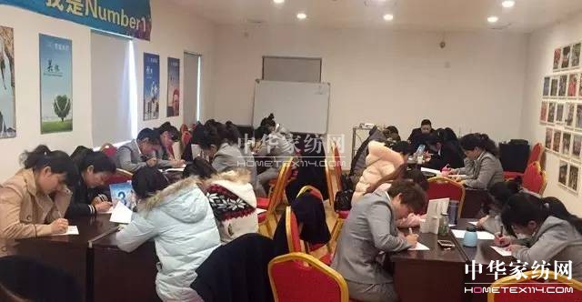 �R�����������\�����x����