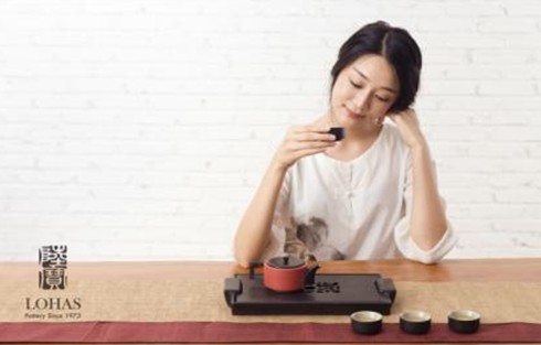 ˲�g��߆����������Ҹ��е�С������M��2017���ڶYƷ�Ҿ�չ��