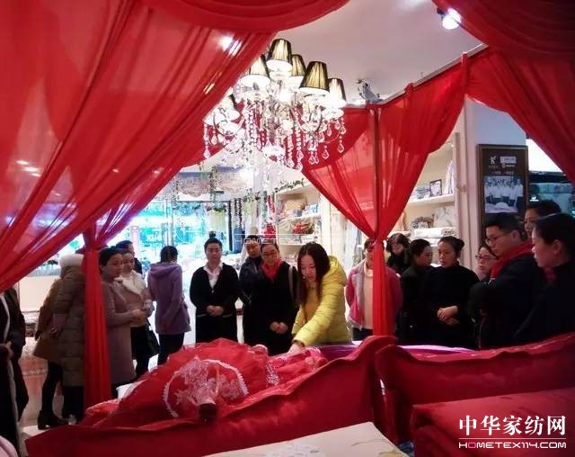 �Pʢ�Ҽ�����������Ӣ�R����ɽ�������@��������