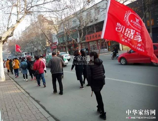 �Pʢ�Ҽ�����Ӣ���������f��Փ�������l��Ӣ����