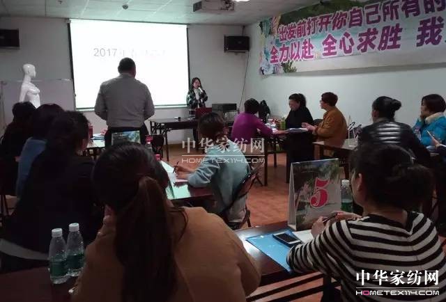 �Pʢ�Ҽ�����Ӣ���������f��Փ�������l��Ӣ����