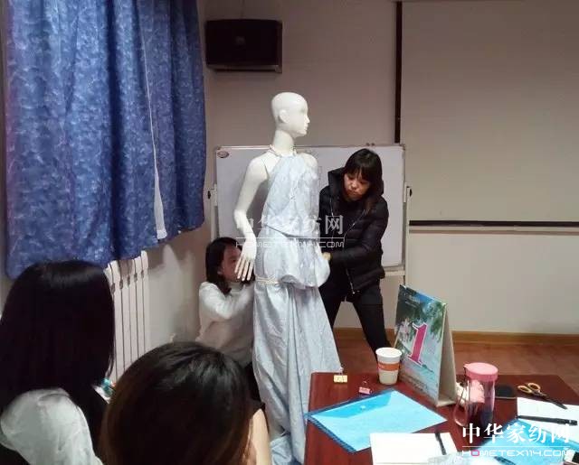 �Pʢ�Ҽ�����Ӣ���������f��Փ�������l��Ӣ�ۣ�