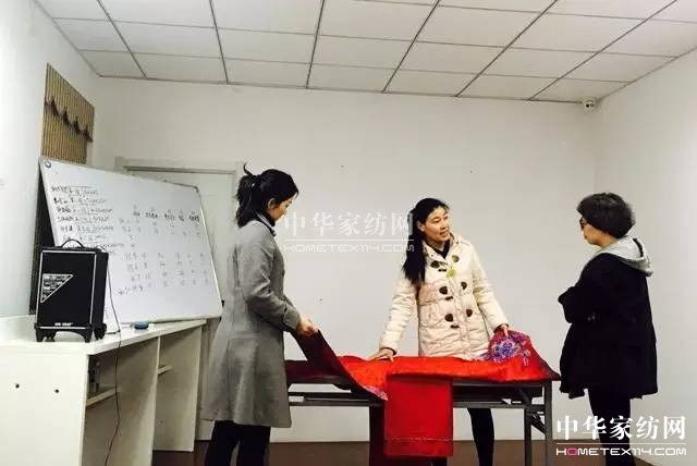 �Pʢ�Ҽ�����Ӣ�Ƽ��S�����(m��ng)��Ⱥ�t����־�ڎp�壡