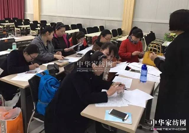 �Pʢ�Ҽ�����Ӣ�Ƽ��S�����(m��ng)��Ⱥ�t����־�ڎp�壡