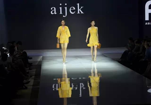 �����������˼�������ޕr�������¸߶ȡ���2017���ޕr��(li��n)�ϕ��Ї�����ں������_