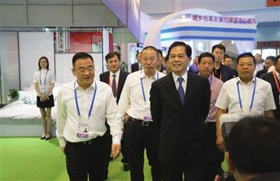 ��ͨ�Bʯ���Q(m��o)��ԇ�c����ӡ�Ȱͻ�˹̹5�|��Ԫ