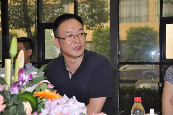 �����Ҽ��f(xi��)�����L��һ������؛�M�M