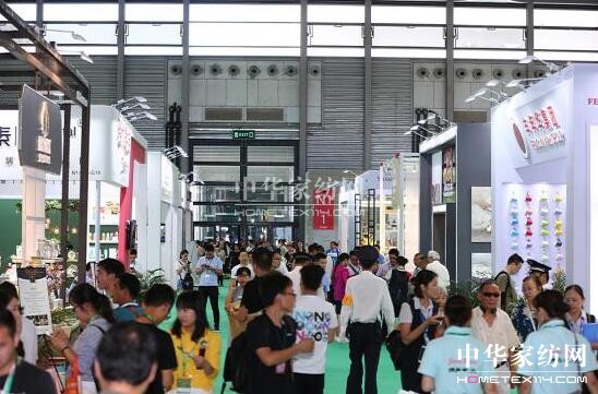 �������I���R���Ϻ���Ʒ�Ҿ�չ�A���_Ļ���c(di��n)����