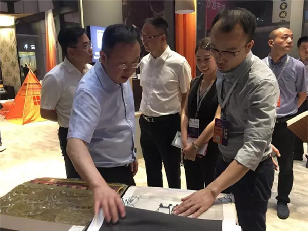 �����Ҳ�����20�d�L(f��ng)��ͬ�������٬F(xi��n)���L(f��ng)